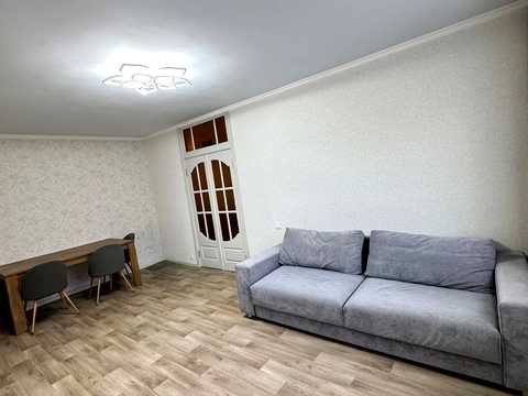 квартира за адресою Метробудівників вул., 42