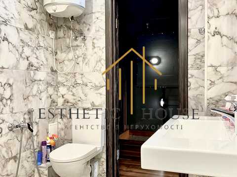 квартира за адресою Регенераторна вул., 4 к8