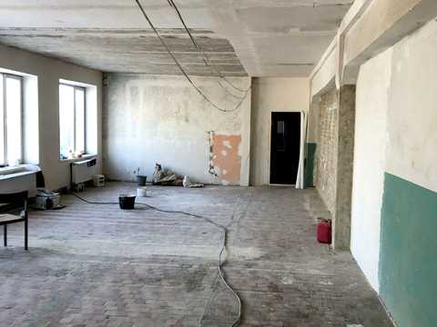 комерційна за адресою Монастирище, соборна, 122к