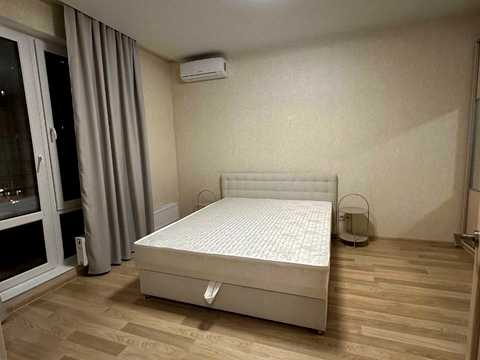 квартира за адресою Практична вул., 8