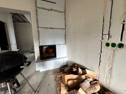 будинок за адресою патріотів