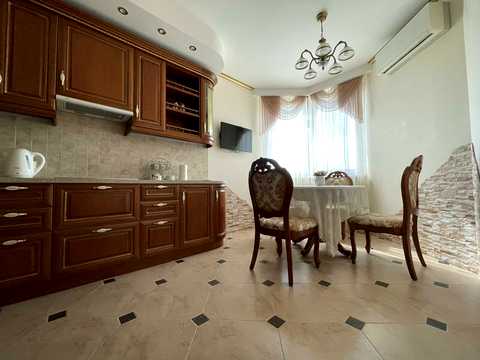 квартира за адресою Степана Рудницького вул. (Академіка Вільямса), 5-А