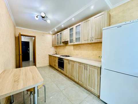 квартира за адресою Радунська вул., 30