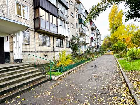 квартира за адресою Кропивницького вул., 71