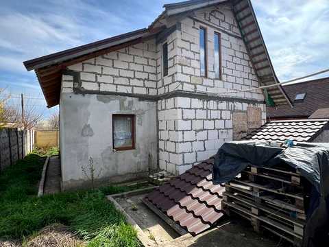 будинок за адресою Олени Пчілки вул. (Шарохіна), 110