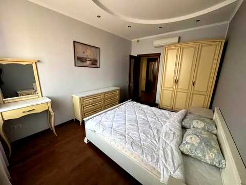 квартира за адресою Кобилянської вул., 19