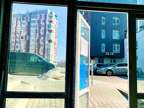 комерційна за адресою Під Голоском вул., 19-Г