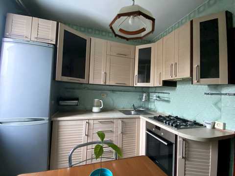 квартира по адресу Зои Гайдай ул., 3