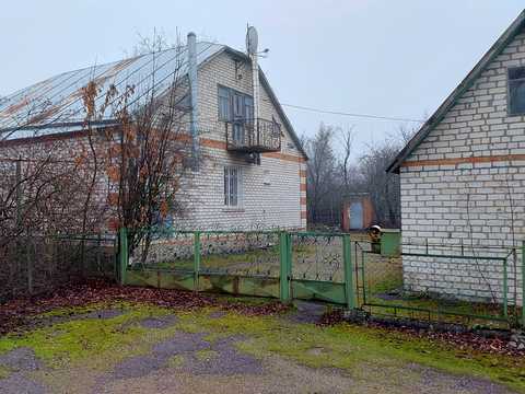 будинок за адресою Центральна