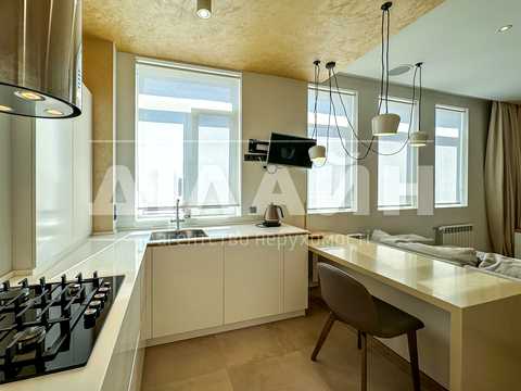 квартира по адресу Розваги ул., 27