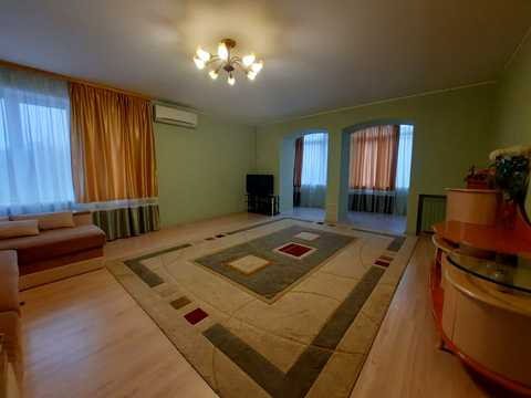 квартира по адресу Ніла Армстронга ул. (Казакова), 4