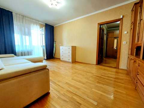 квартира за адресою Олександра Мишуги вул., 1/4