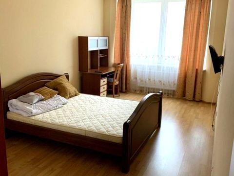 квартира по адресу Драгоманова ул., 4-А