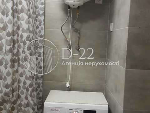 квартира за адресою Осіння вул., 33