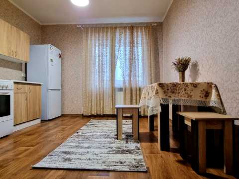 квартира за адресою Ясинуватський пров., 11