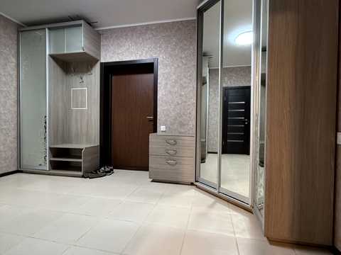квартира за адресою Патріарха Мстислава Скрипника вул. (Миколи Островського), 40