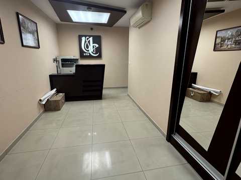 комерційна за адресою Ольжича вул., 5а 