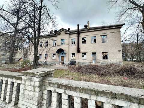 коммерческая по адресу Лобановського, 11