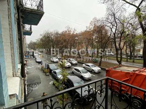 коммерческая по адресу Нижний Вал ул., 39