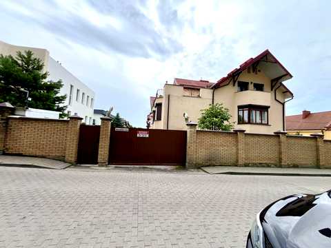 дом по адресу Варшавская ул., 133