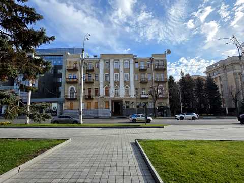 квартира за адресою Сумська вул. (Карла Лібкнехта), 68