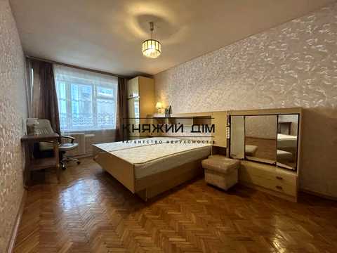 квартира по адресу Чешская ул., 4