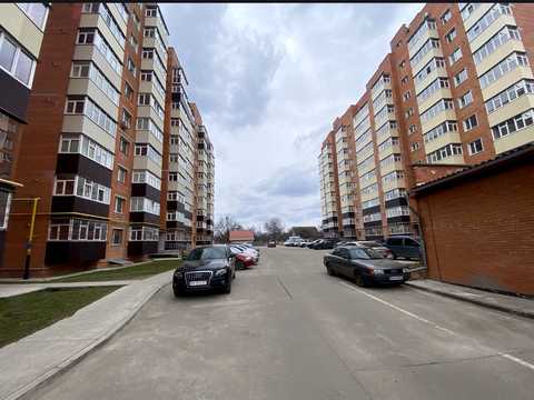 квартира за адресою Чорновола вул., 1/11
