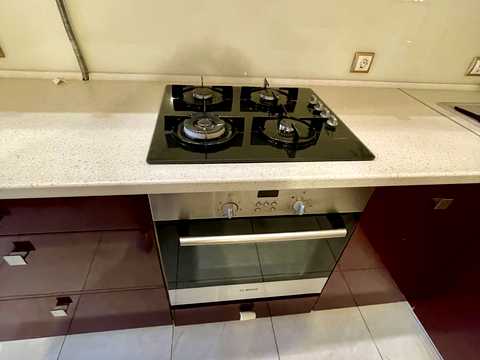 квартира за адресою Космонавтів вул., 62