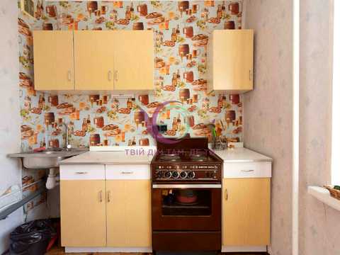 квартира за адресою Ревуцького вул., 18