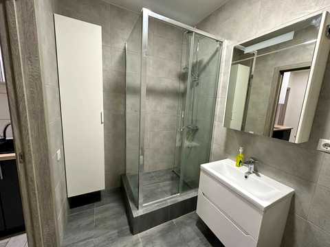 квартира за адресою Ревуцького вул., 40-Г