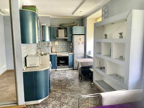 квартира за адресою Велика Васильківська вул. (Червоноармійська), 132