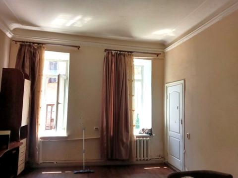 квартира за адресою Старопортофранківська вул. (Комсомольська), 107