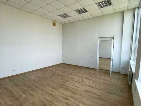 комерційна за адресою Слобожанський просп. (ім. газети Правда), 29