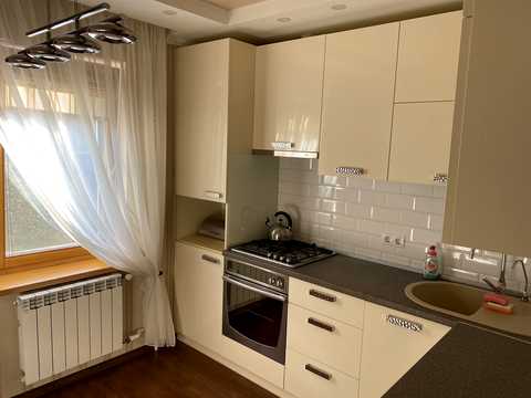 квартира за адресою Михайла Грушевського вул., 6