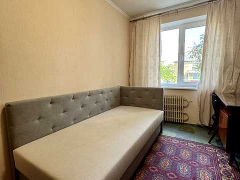квартира за адресою Героїв просп., 12