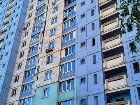 квартира за адресою Драгоманова вул., 1-К