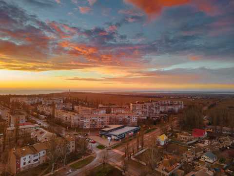 дом по адресу суворова