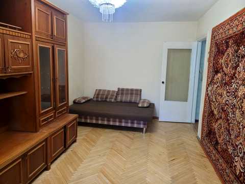 квартира за адресою Дегтярівська вул., 43