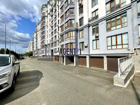 паркомісце за адресою с. Петропавлівська Борщагівка, Миру вул., 9