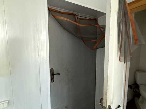 коммерческая по адресу Леонтовича вул., 39а
