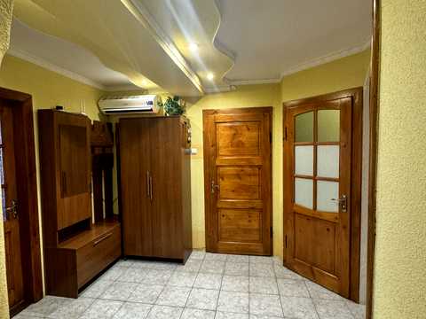 квартира за адресою Гойди, 12