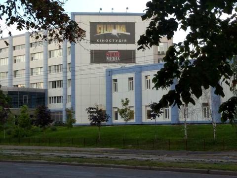 коммерческая по адресу Николая Закревского ул., 43