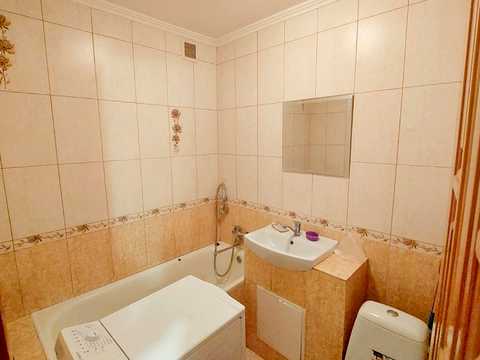квартира за адресою Бориса Грінченка вул., 2