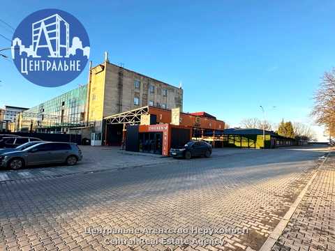 комерційна за адресою Чернівці, Руська вул., 242