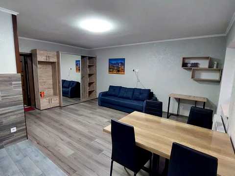квартира по адресу Зодчих ул., 30