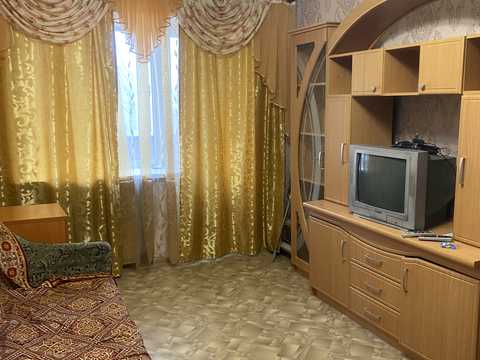 квартира за адресою Верховної Ради бульв., 31-А