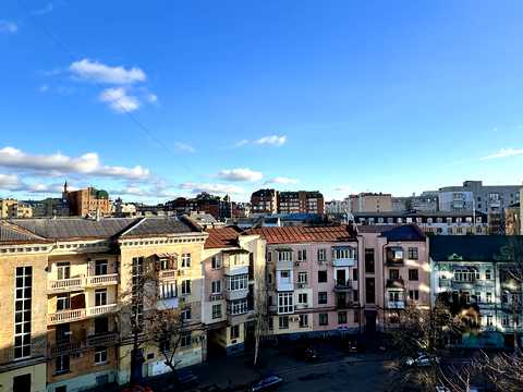 квартира за адресою Турівська вул., 4