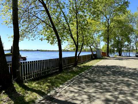 дом по адресу Центральная ул., 2-а