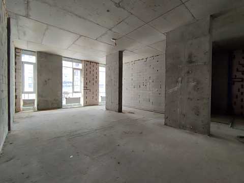 комерційна за адресою Центральна вул., 8