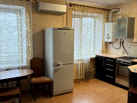 квартира за адресою Небесної Сотні вул. (Московська), 46